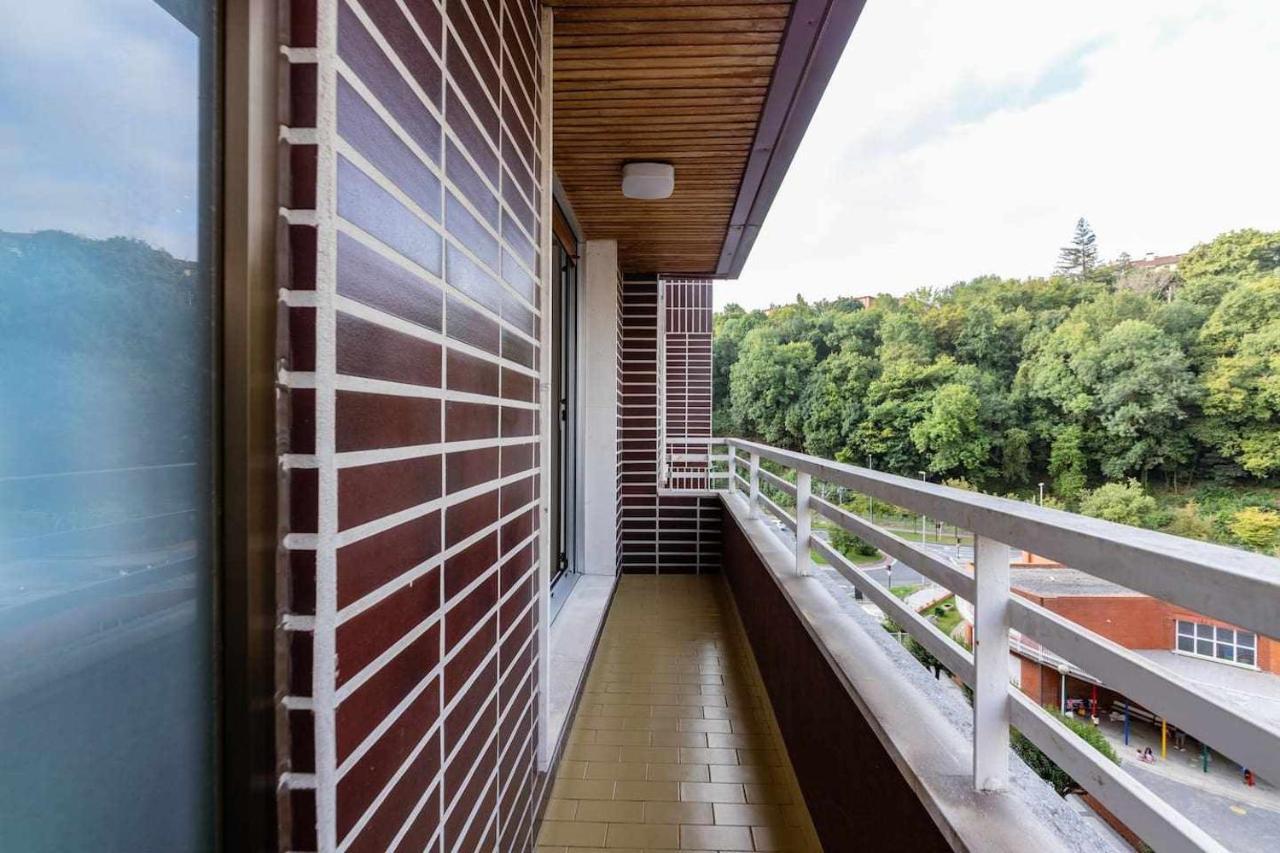 New Amara Suite Friends & Families Parking San Sebastián Exteriör bild